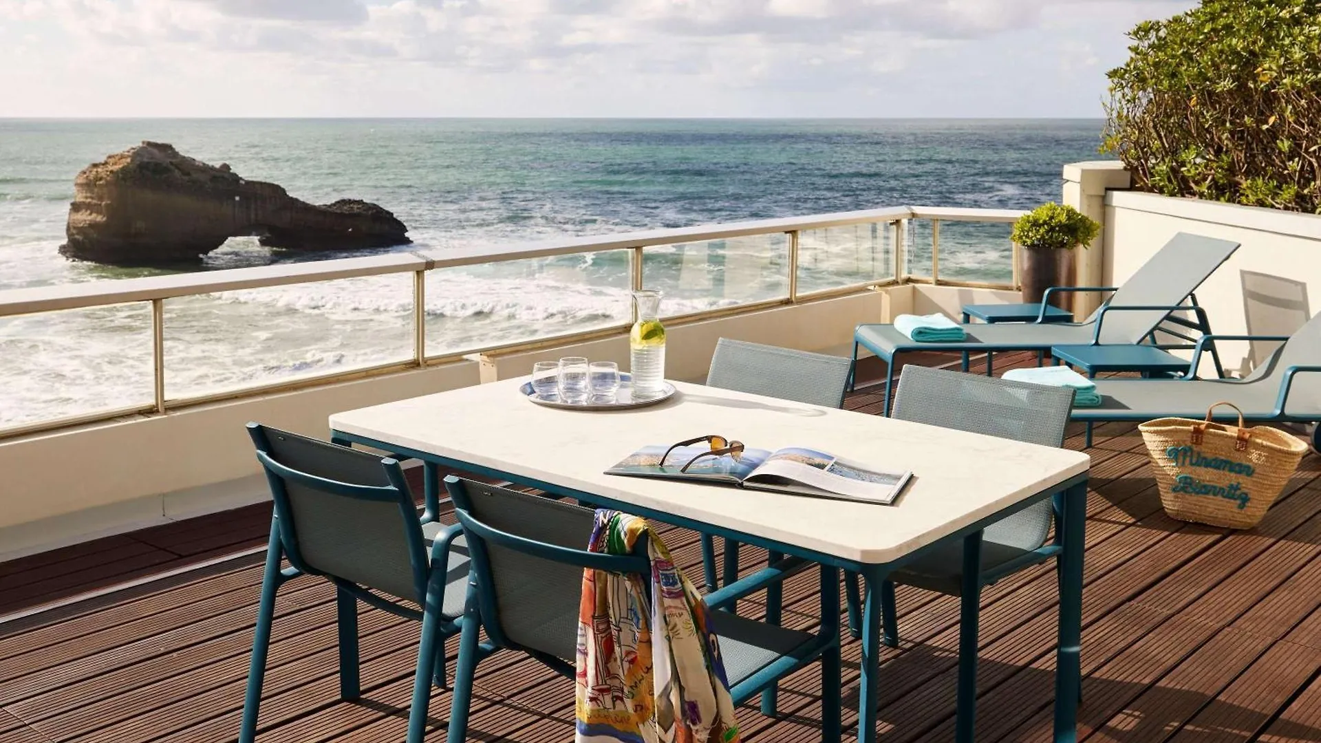 Sofitel Biarritz Le Miramar Thalassa Hotel 5*,